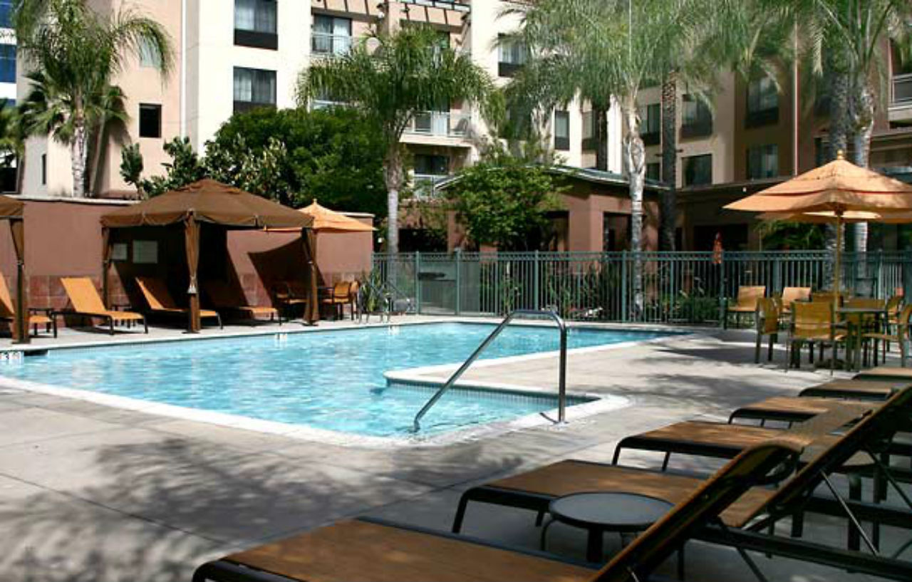 Courtyard Los Angeles Burbank Airport Exteriör bild